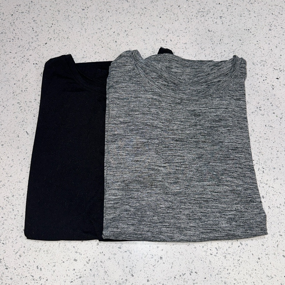 Amazon Essentials Workout Shirt 2-Pack